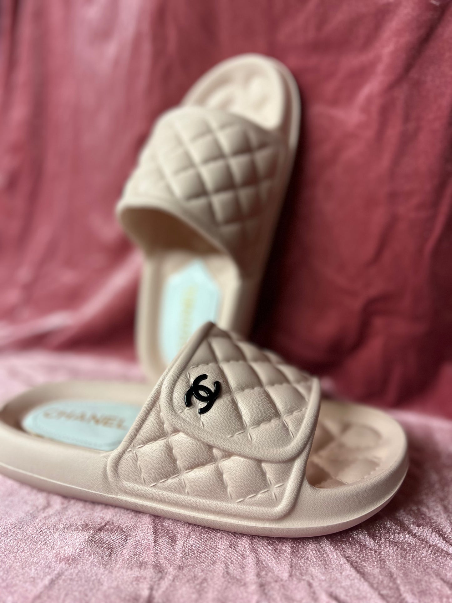 Pink Slides (Size 6)