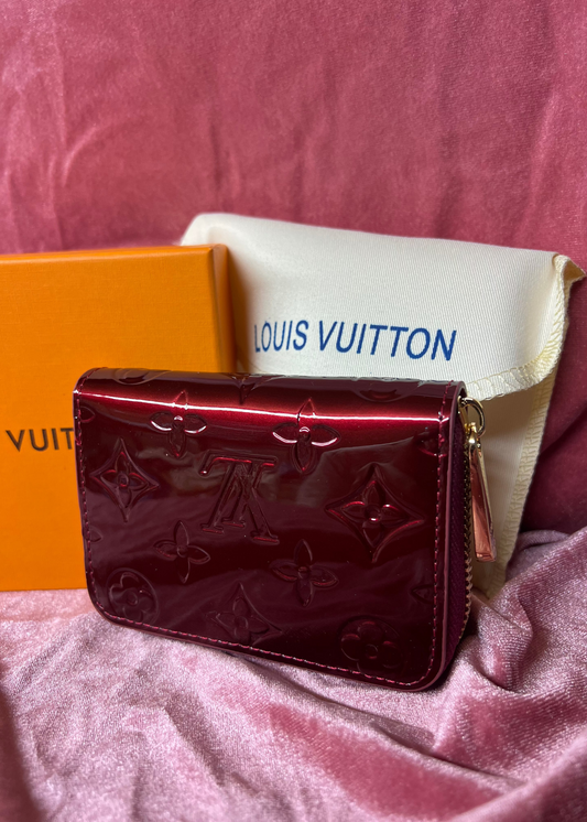 Maroon Wallet