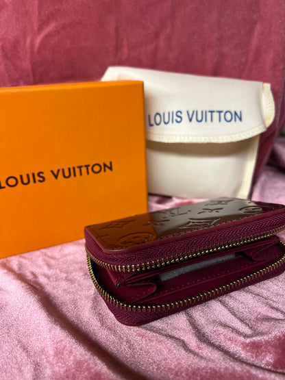 Maroon Wallet