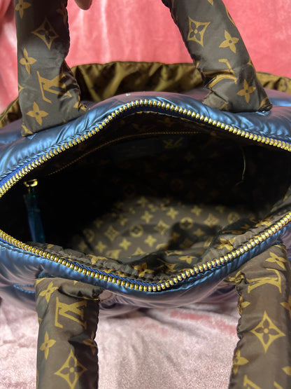 Navy Blue Puffer Bag