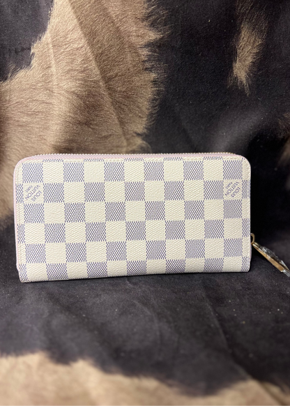 Cream Wallet