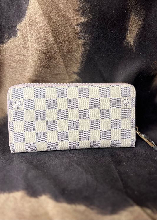 Cream Wallet