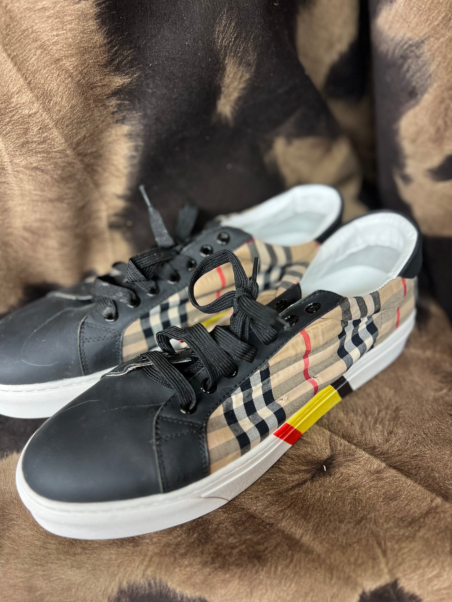 Men's Shoes (Size 11)